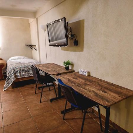 Departamento Grande Con 2 Recamaras Con Aire 5 Camas Wifi 115Mb, Cocina .Cochera Techada, #4 巴耶斯城 外观 照片