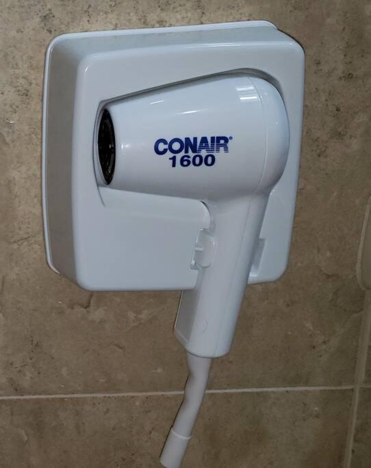 Departamento Grande Con 2 Recamaras Con Aire 5 Camas Wifi 115Mb, Cocina .Cochera Techada, #4 巴耶斯城 外观 照片