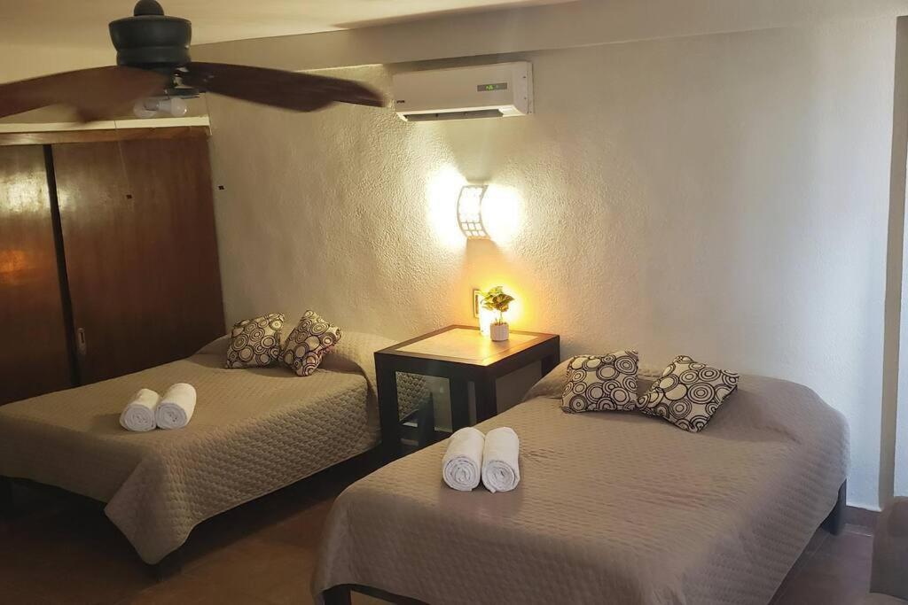 Departamento Grande Con 2 Recamaras Con Aire 5 Camas Wifi 115Mb, Cocina .Cochera Techada, #4 巴耶斯城 外观 照片