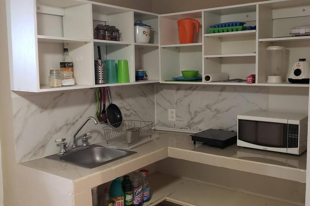 Departamento Grande Con 2 Recamaras Con Aire 5 Camas Wifi 115Mb, Cocina .Cochera Techada, #4 巴耶斯城 外观 照片