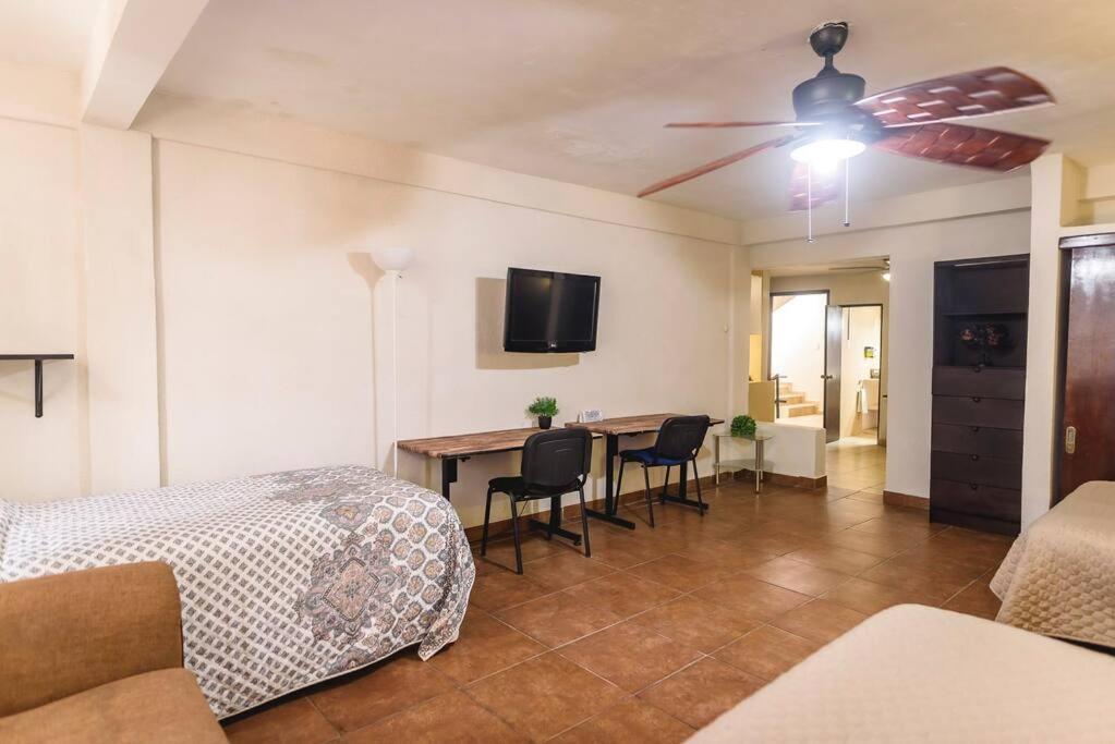 Departamento Grande Con 2 Recamaras Con Aire 5 Camas Wifi 115Mb, Cocina .Cochera Techada, #4 巴耶斯城 外观 照片
