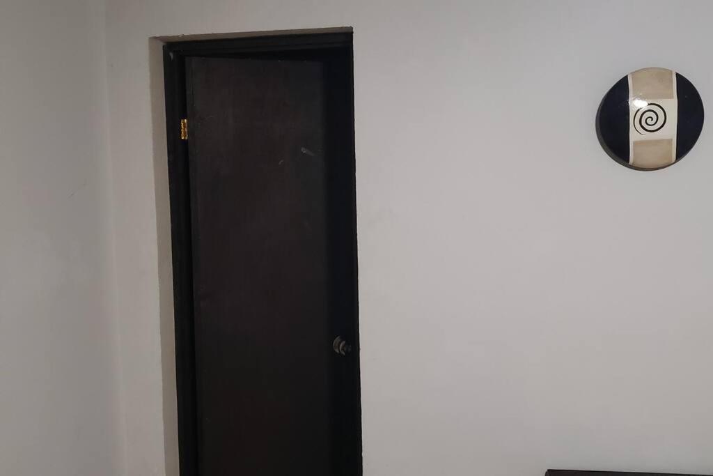 Departamento Grande Con 2 Recamaras Con Aire 5 Camas Wifi 115Mb, Cocina .Cochera Techada, #4 巴耶斯城 外观 照片