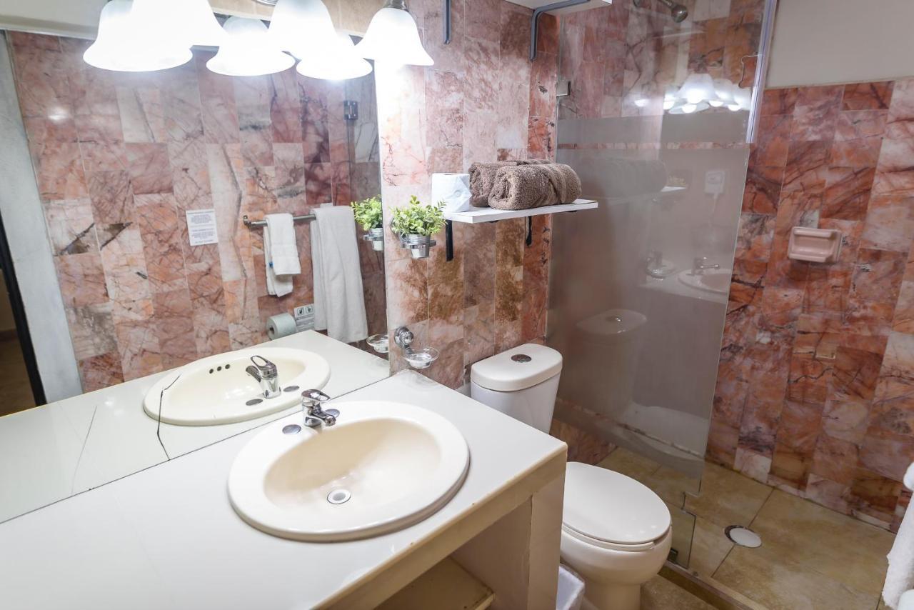 Departamento Grande Con 2 Recamaras Con Aire 5 Camas Wifi 115Mb, Cocina .Cochera Techada, #4 巴耶斯城 外观 照片