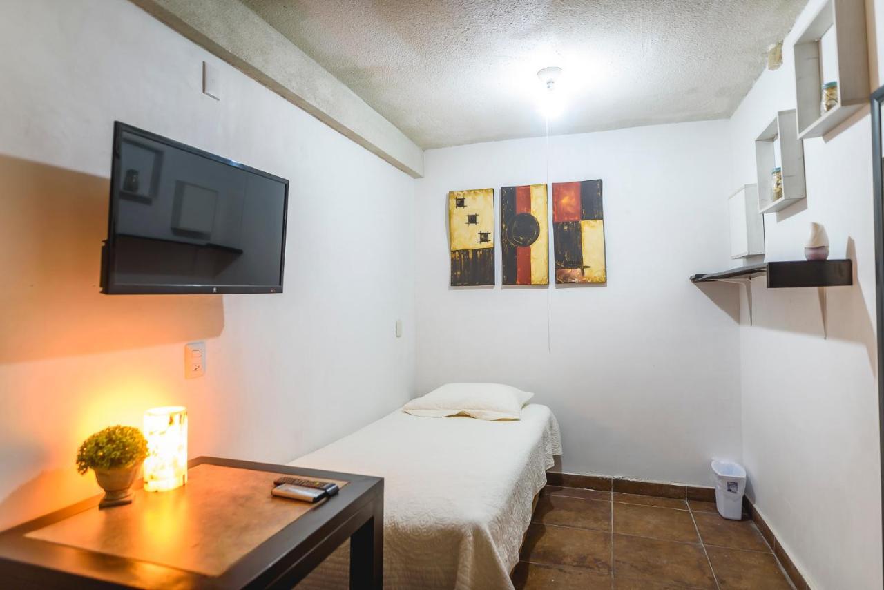 Departamento Grande Con 2 Recamaras Con Aire 5 Camas Wifi 115Mb, Cocina .Cochera Techada, #4 巴耶斯城 外观 照片