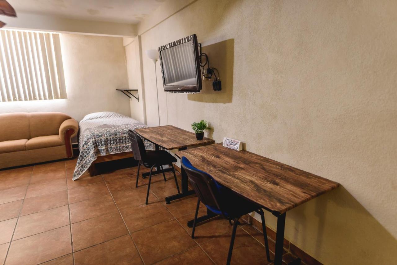 Departamento Grande Con 2 Recamaras Con Aire 5 Camas Wifi 115Mb, Cocina .Cochera Techada, #4 巴耶斯城 外观 照片